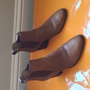 Madewell pull on Regan leather boots